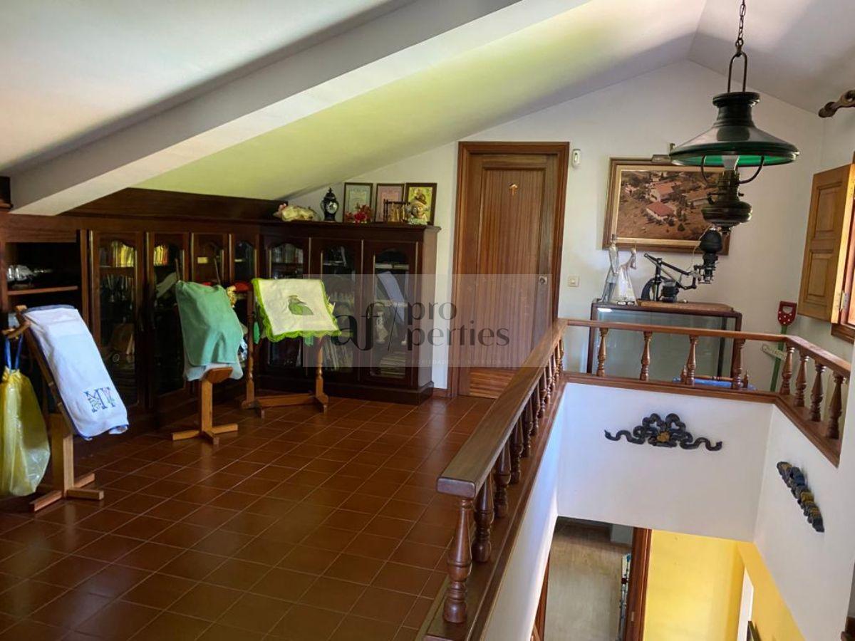 For sale of house in Nigrán