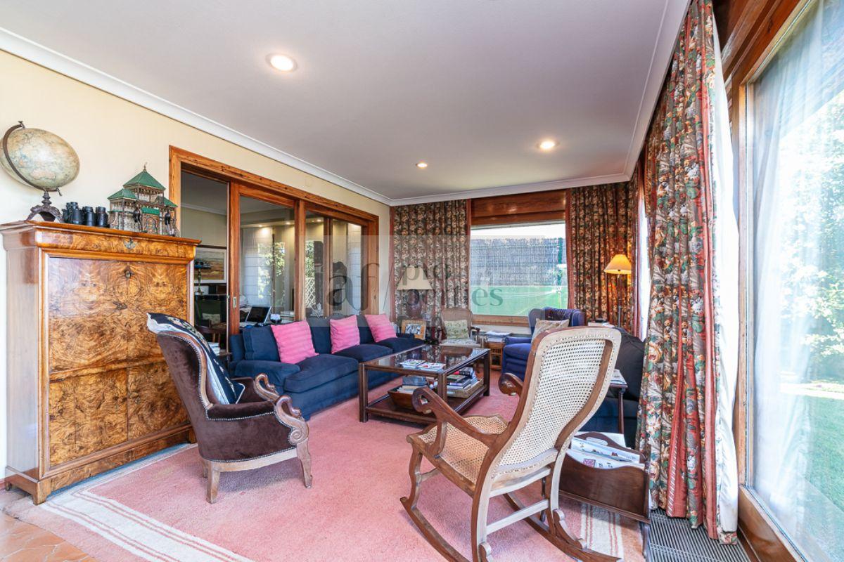 Zu verkaufen von chalet in
 Vigo