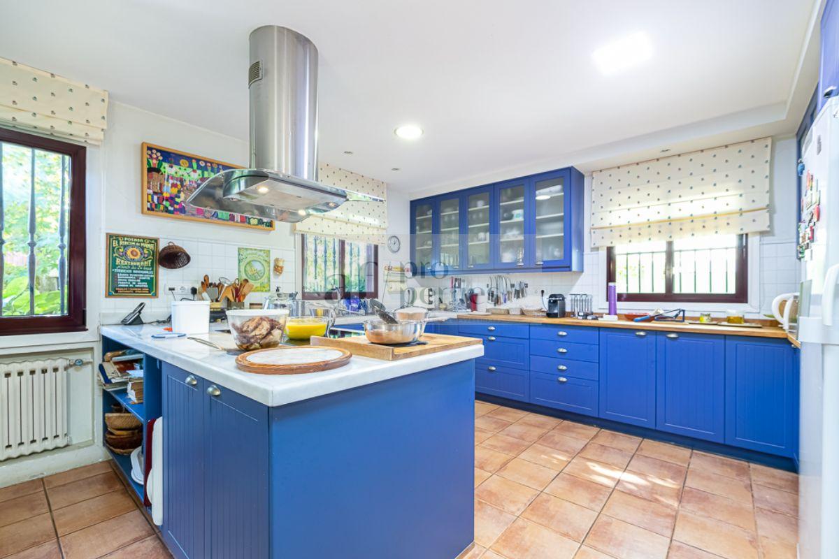 Zu verkaufen von chalet in
 Vigo