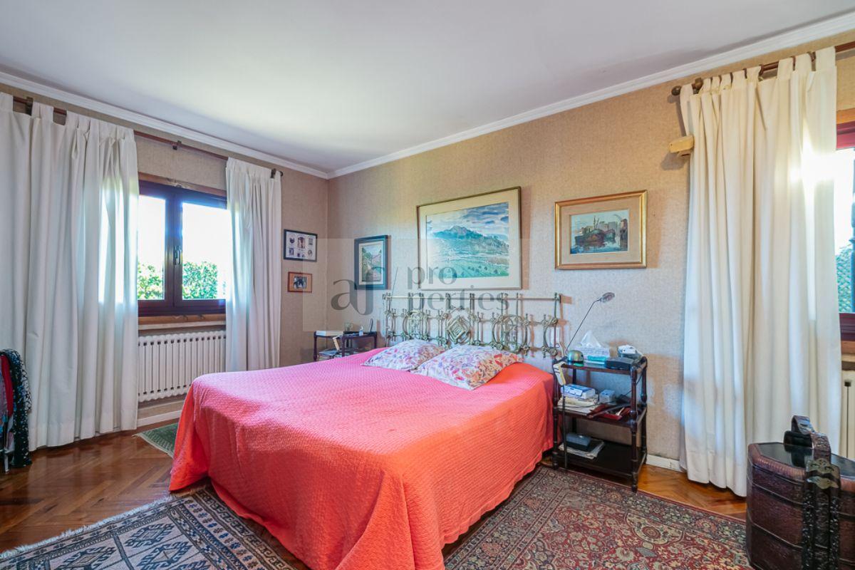 Zu verkaufen von chalet in
 Vigo