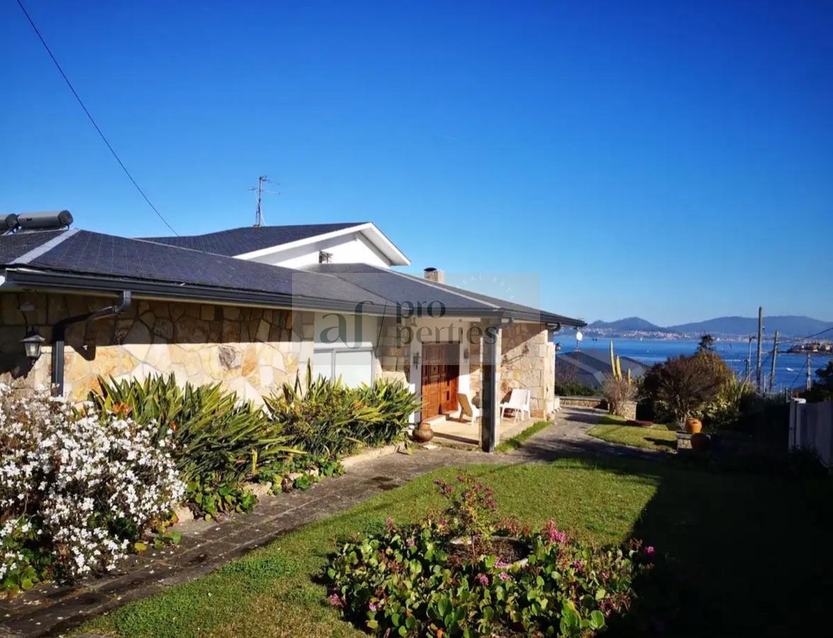 Zu verkaufen von chalet in
 Vigo