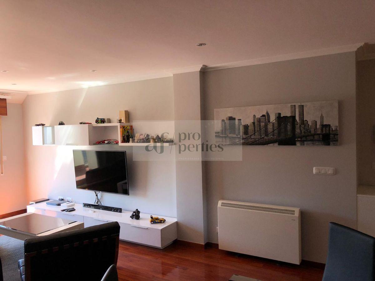 For sale of penthouse in Bueu