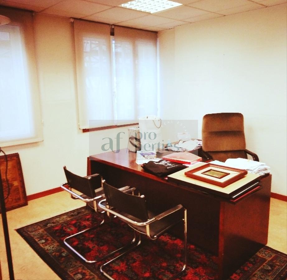 For sale of office in Vigo