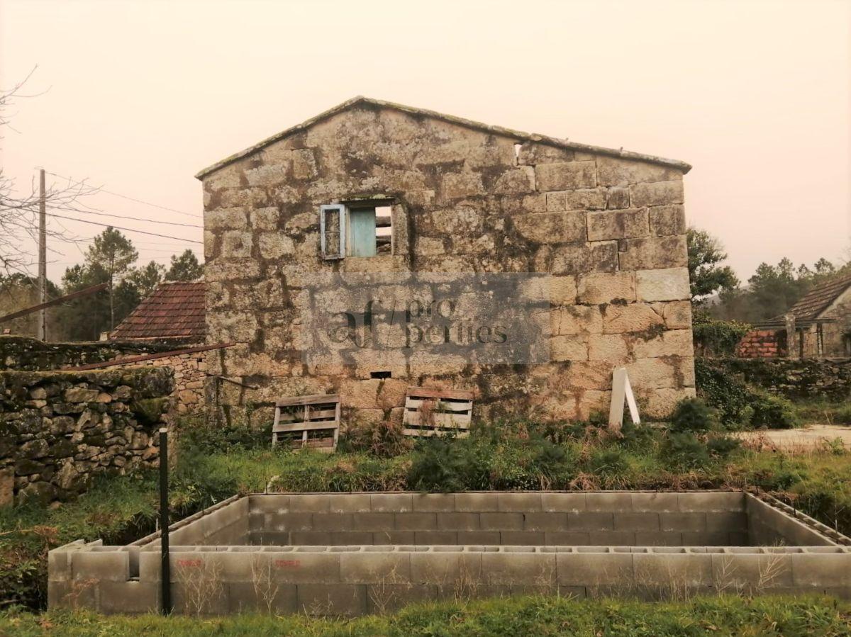 Venda de casa em Ponteareas