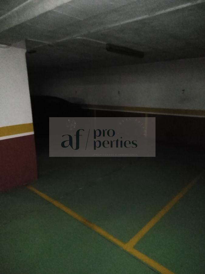 For sale of garage in Vigo