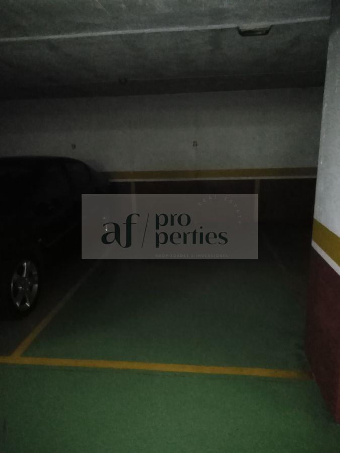 For sale of garage in Vigo