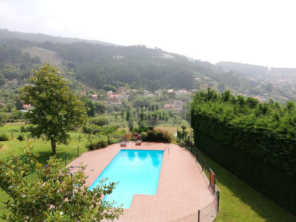 Venda de casa em Moaña