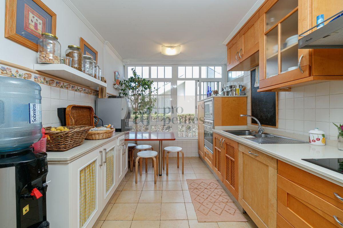 For sale of chalet in Nigrán