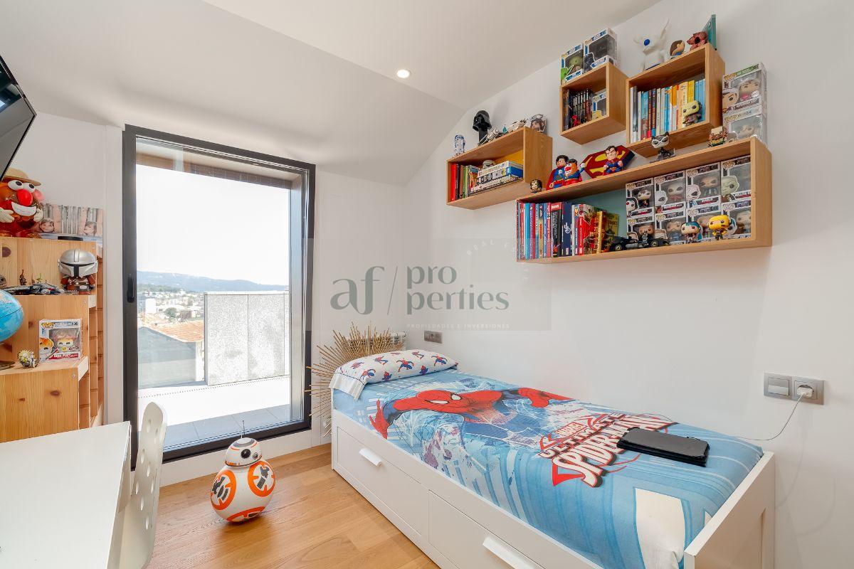 For sale of penthouse in Vigo