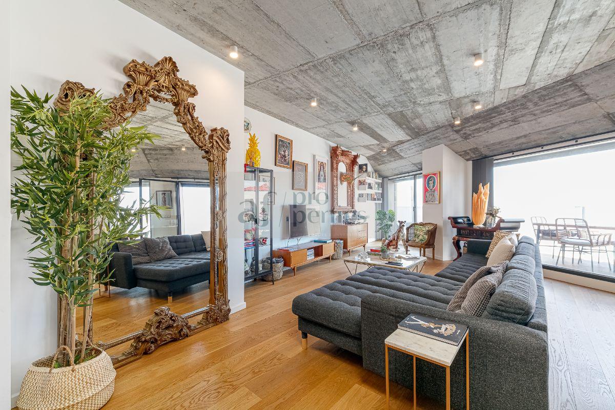 For sale of penthouse in Vigo