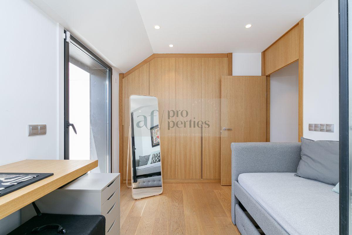 For sale of penthouse in Vigo