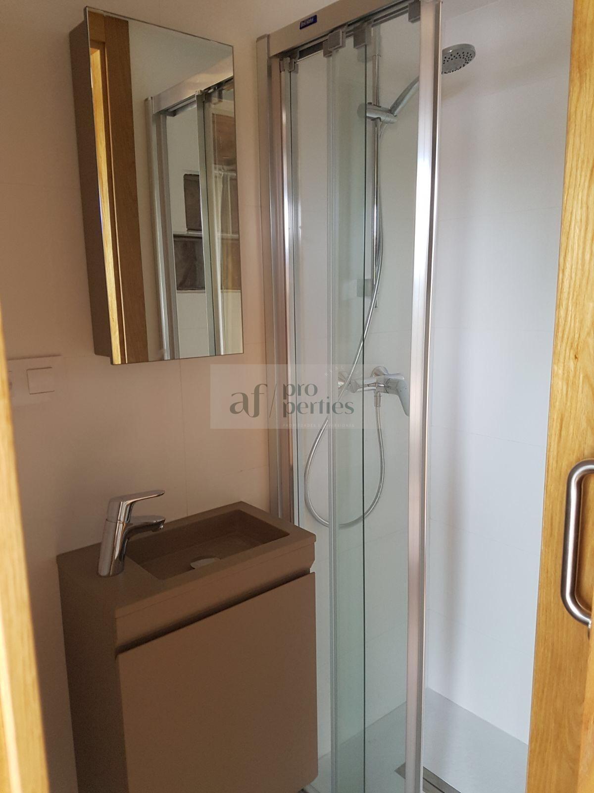 Zu verkaufen von chalet in
 Vigo