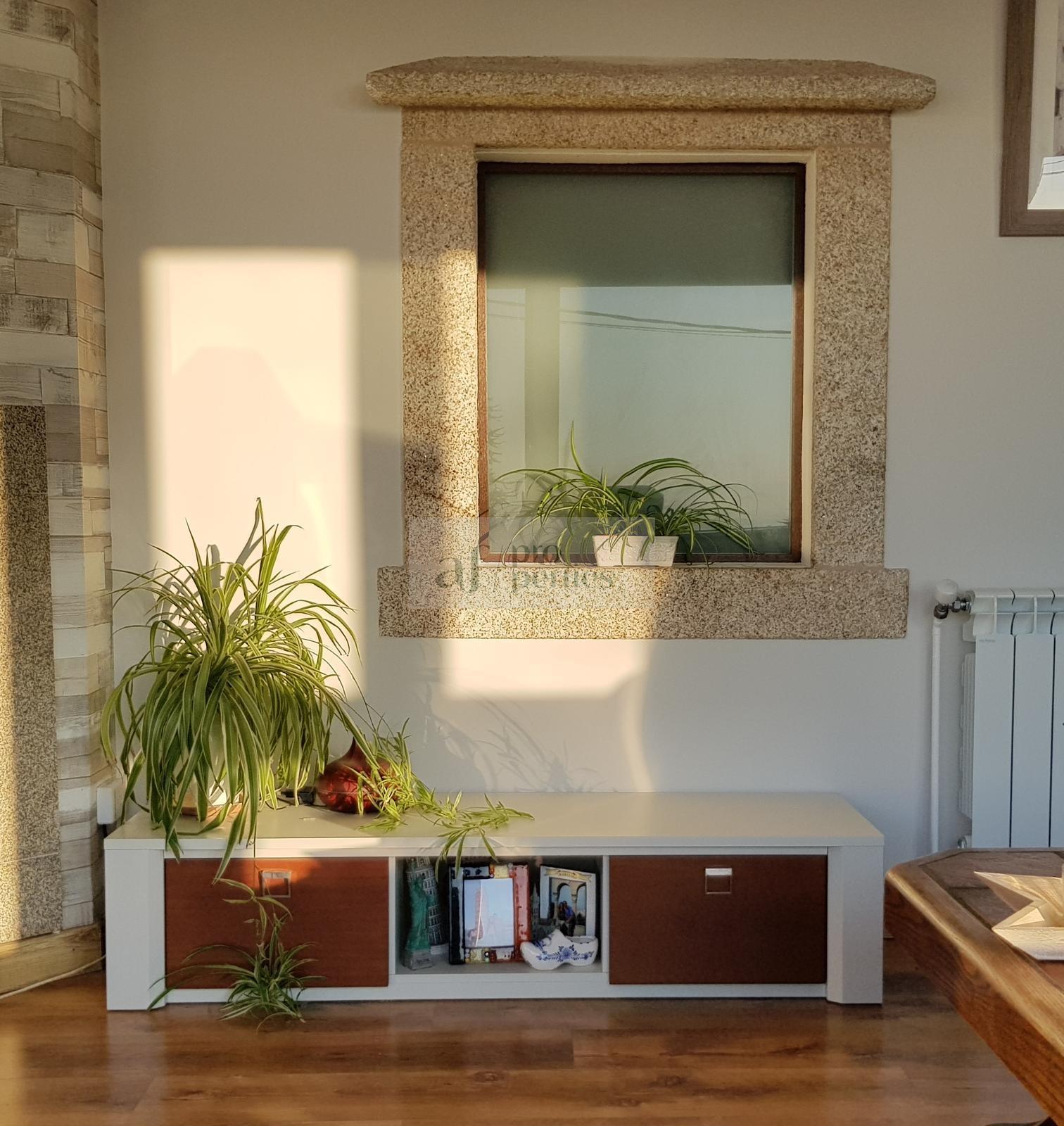 Zu verkaufen von chalet in
 Vigo