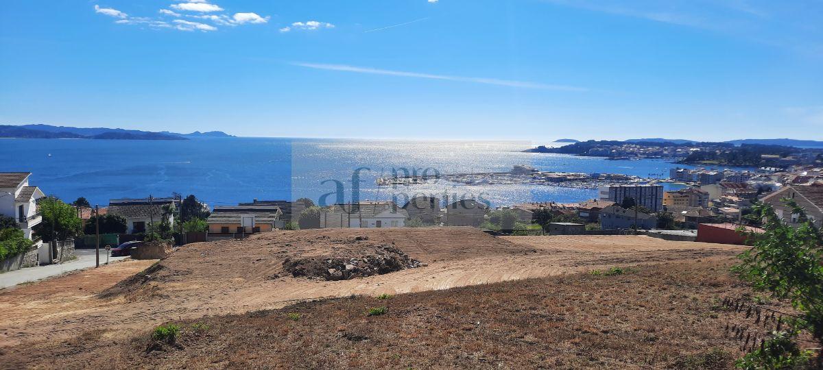 For sale of land in Sanxenxo