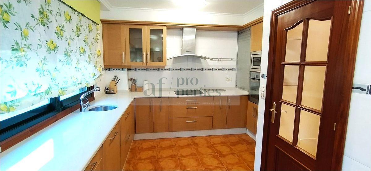 Venta de chalet en Domaio