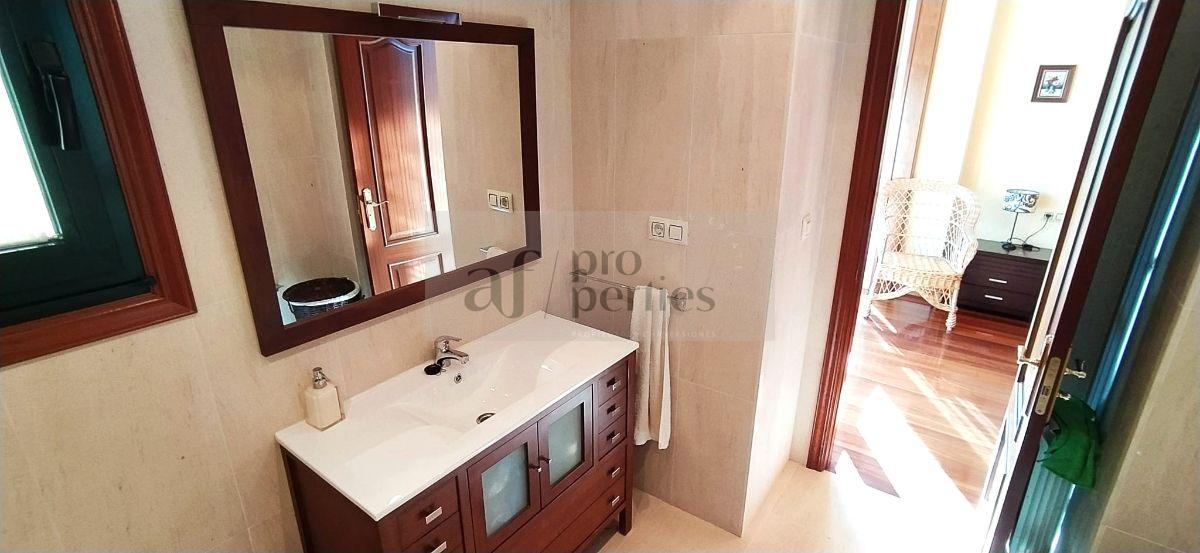 Venta de chalet en Domaio