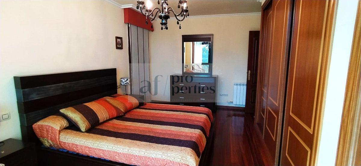 Venta de chalet en Domaio