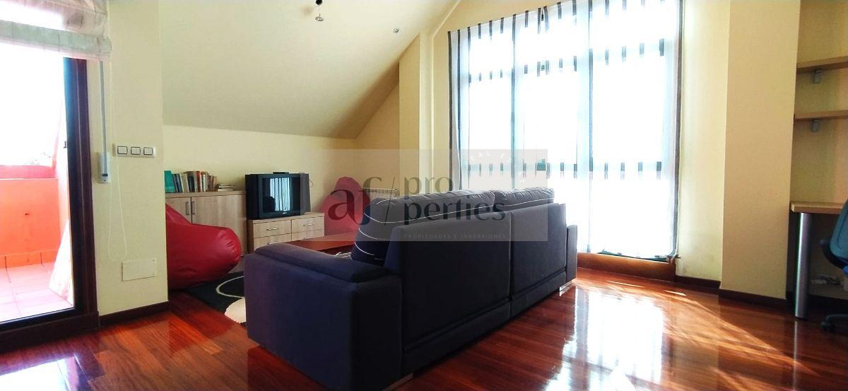 Venta de chalet en Domaio