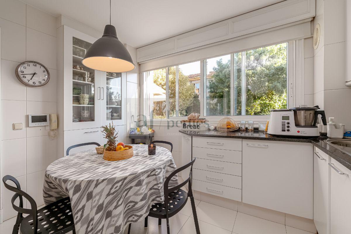 For sale of chalet in Vigo