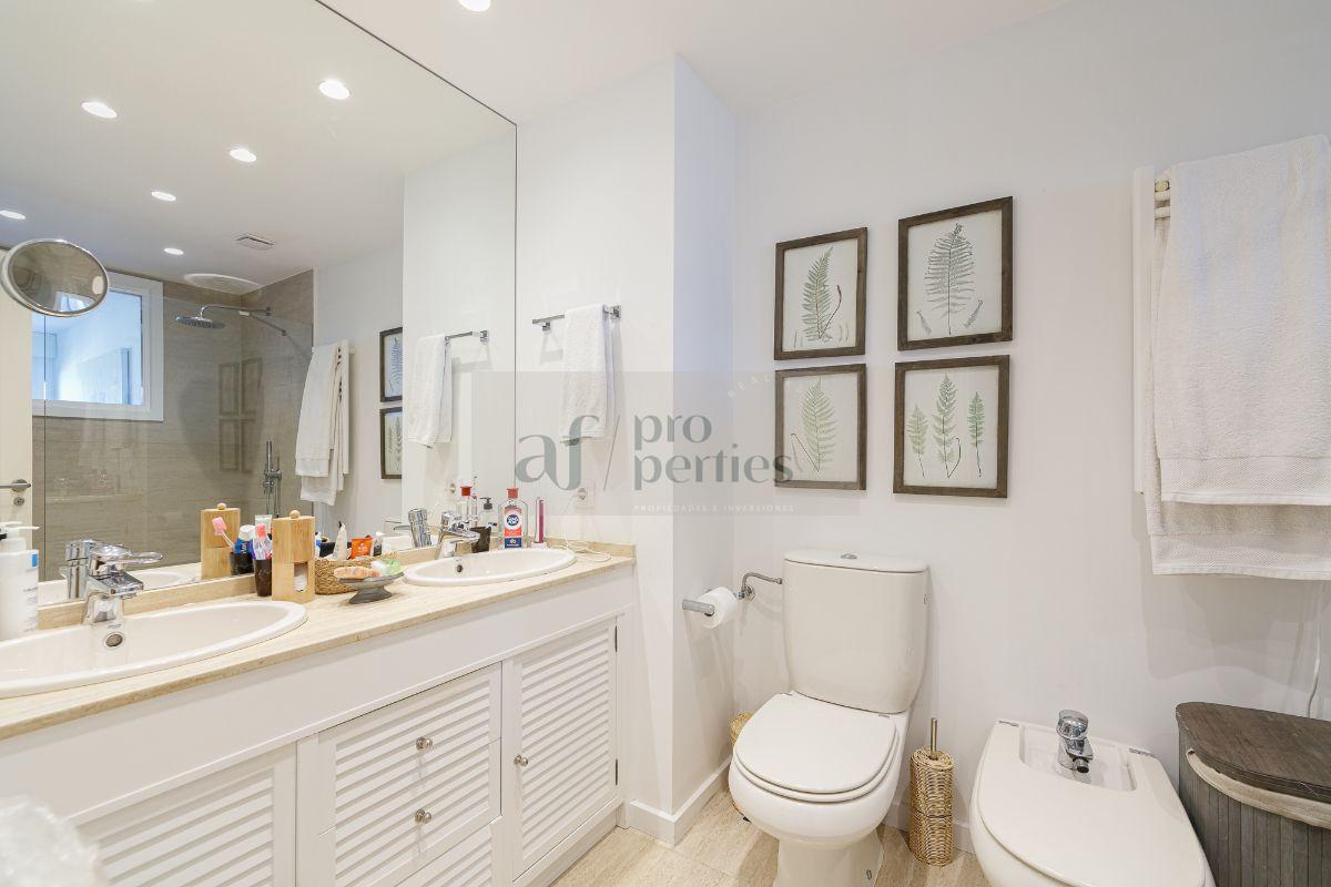 For sale of chalet in Vigo