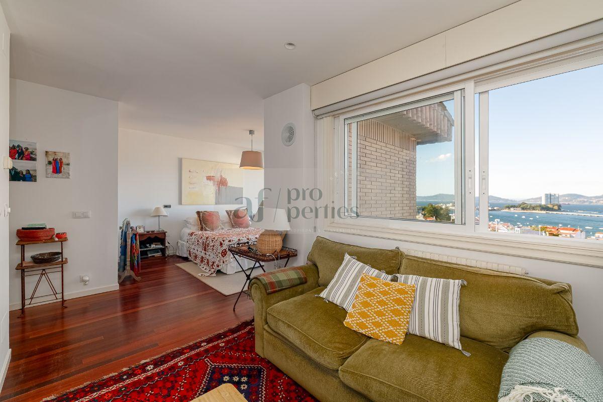 For sale of chalet in Vigo