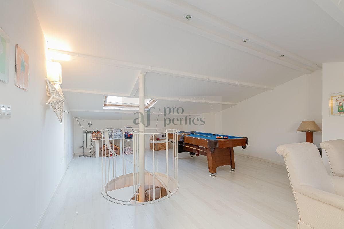 For sale of chalet in Vigo