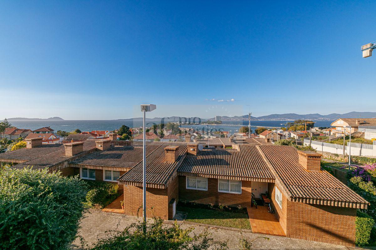 For sale of chalet in Vigo