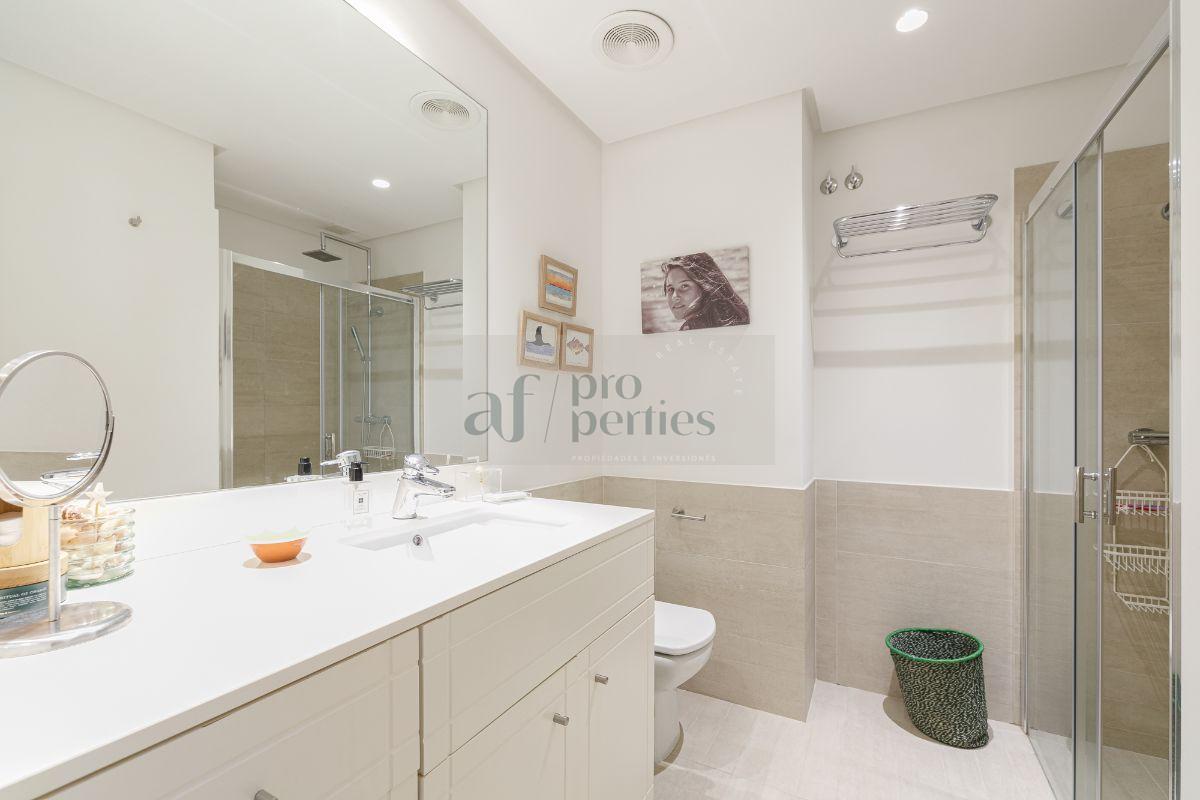 For sale of chalet in Vigo