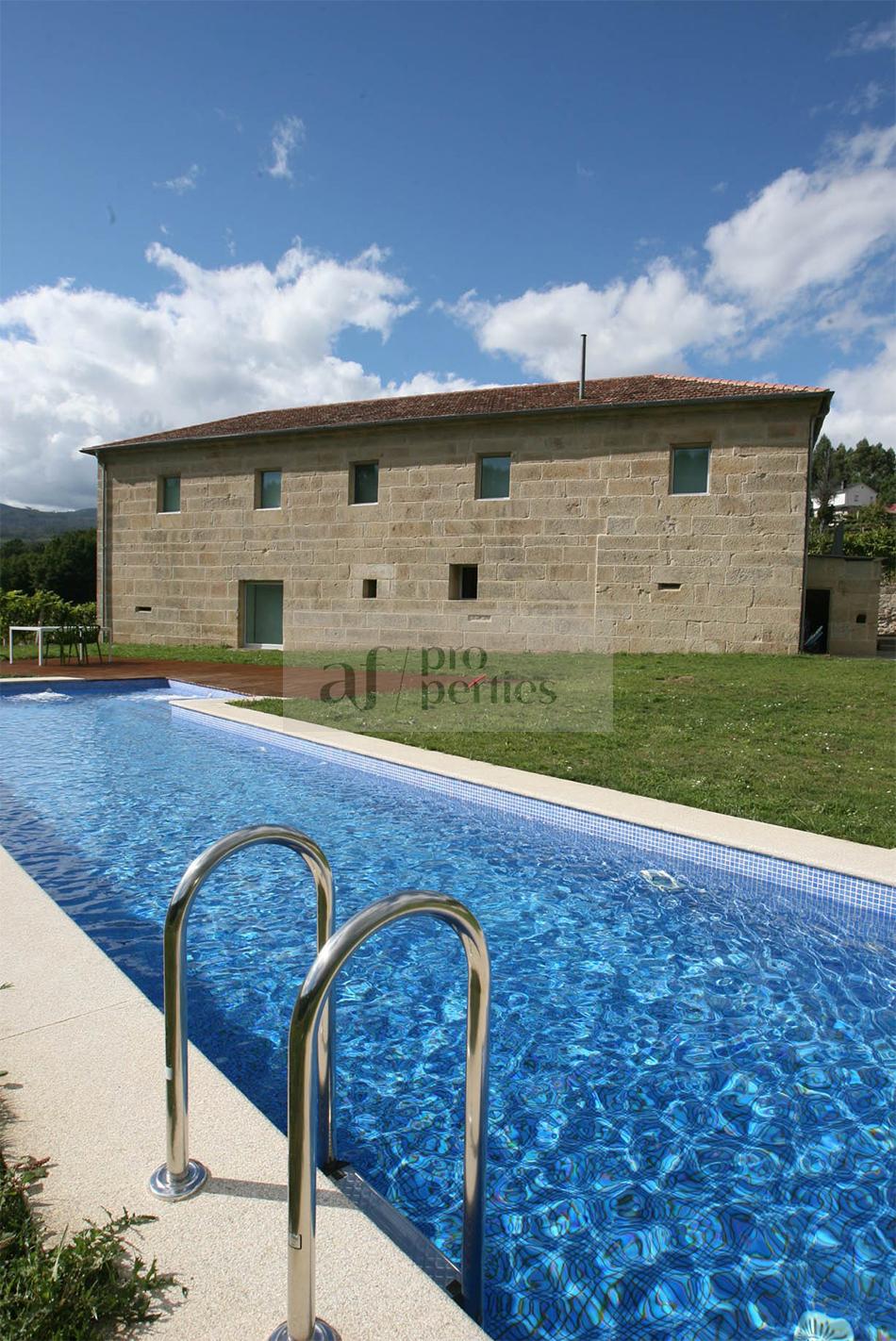 Vendita di chalet in Arbo