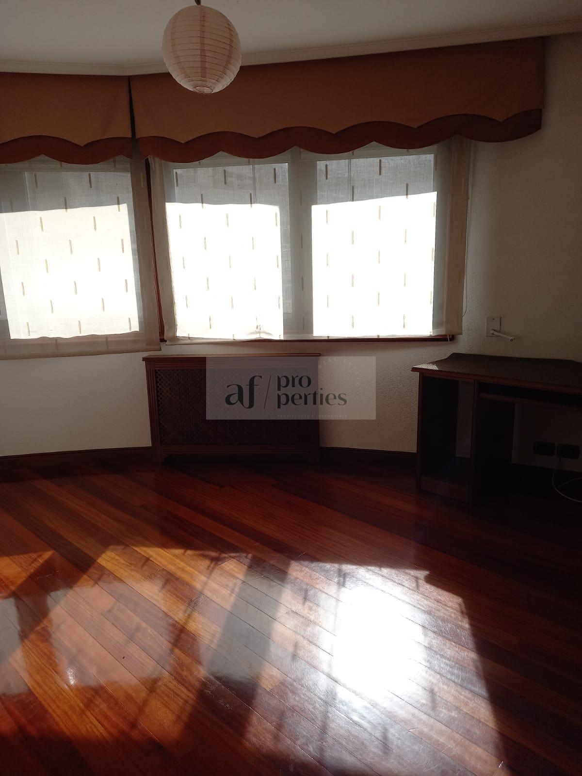 For sale of flat in Vigo