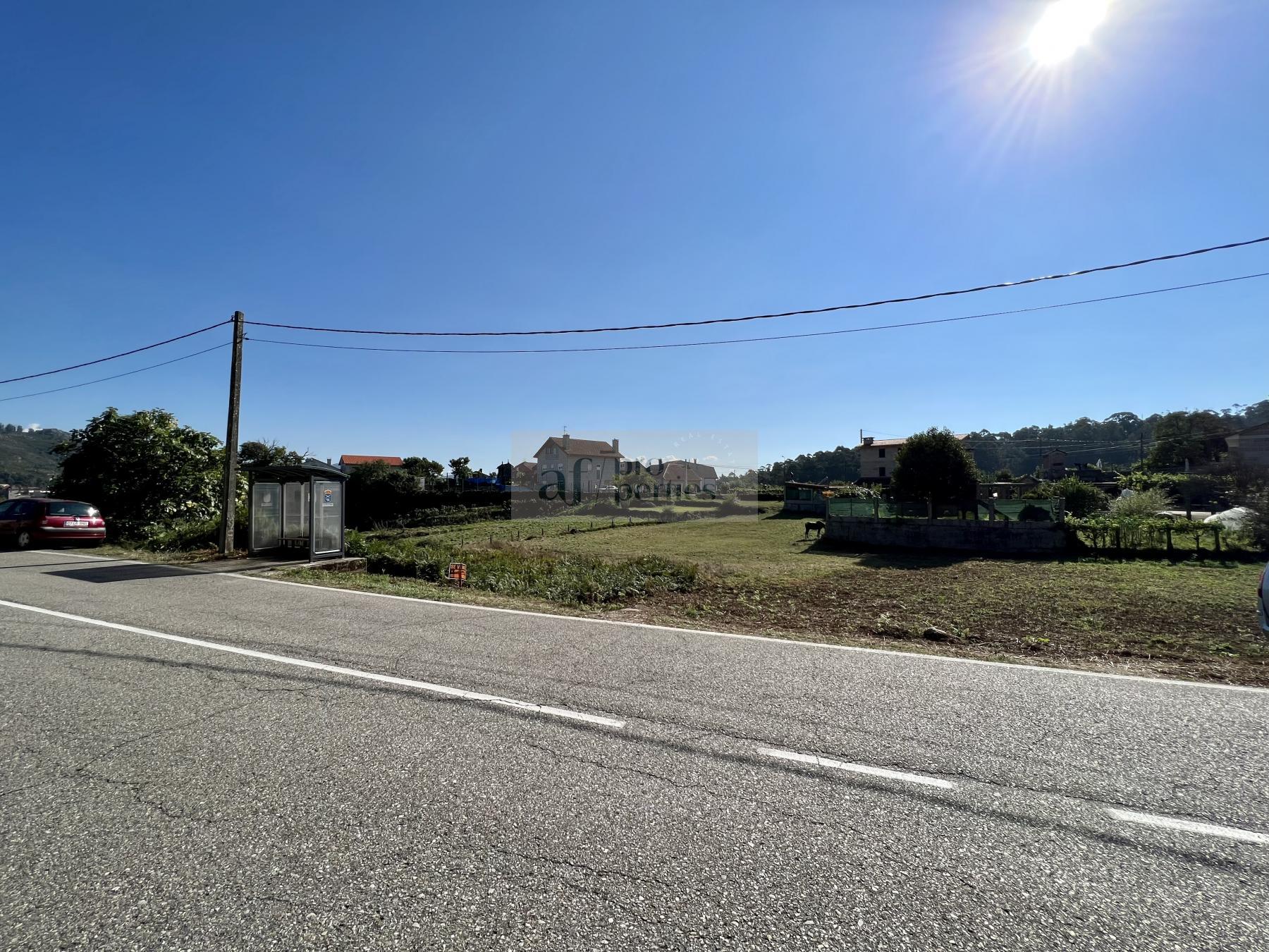 For sale of land in Gondomar