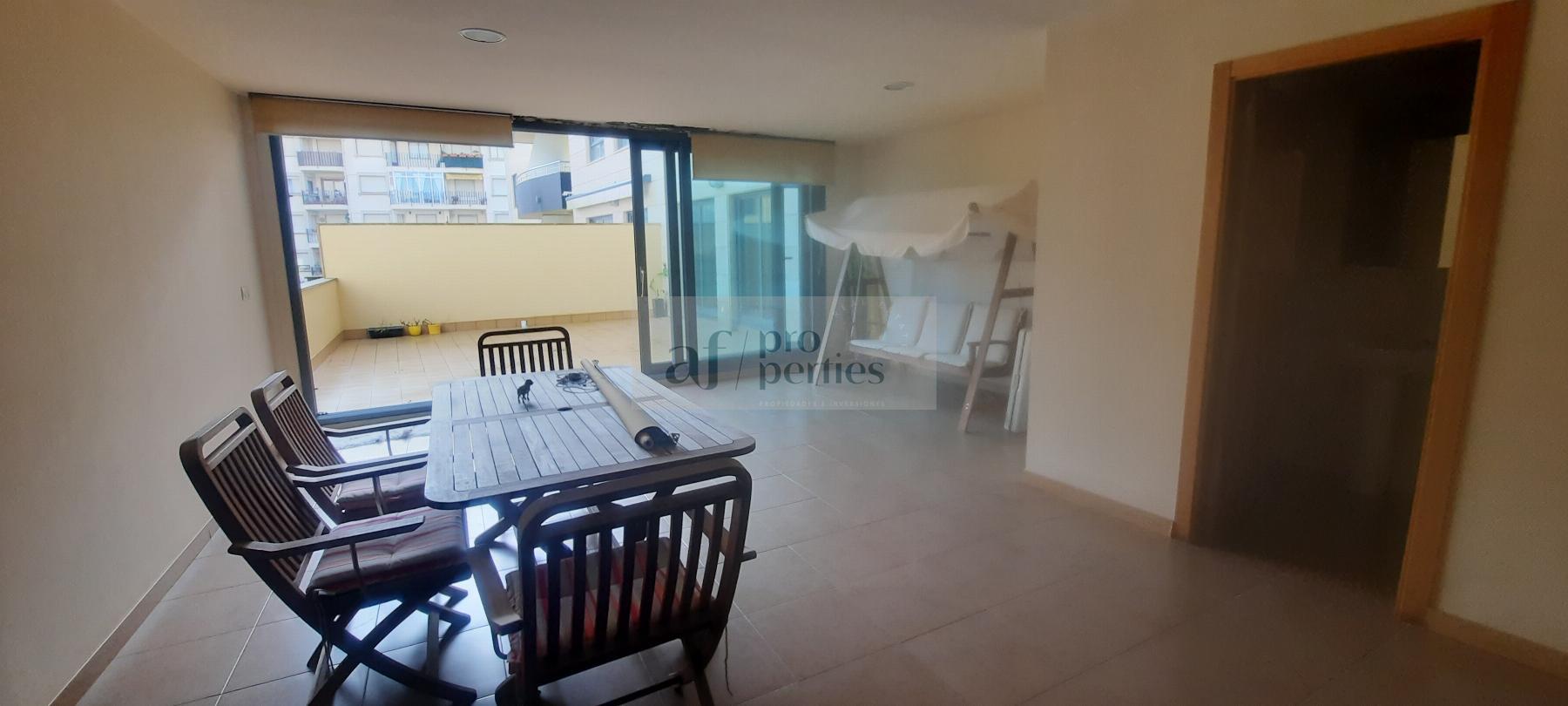 For sale of duplex in Sanxenxo