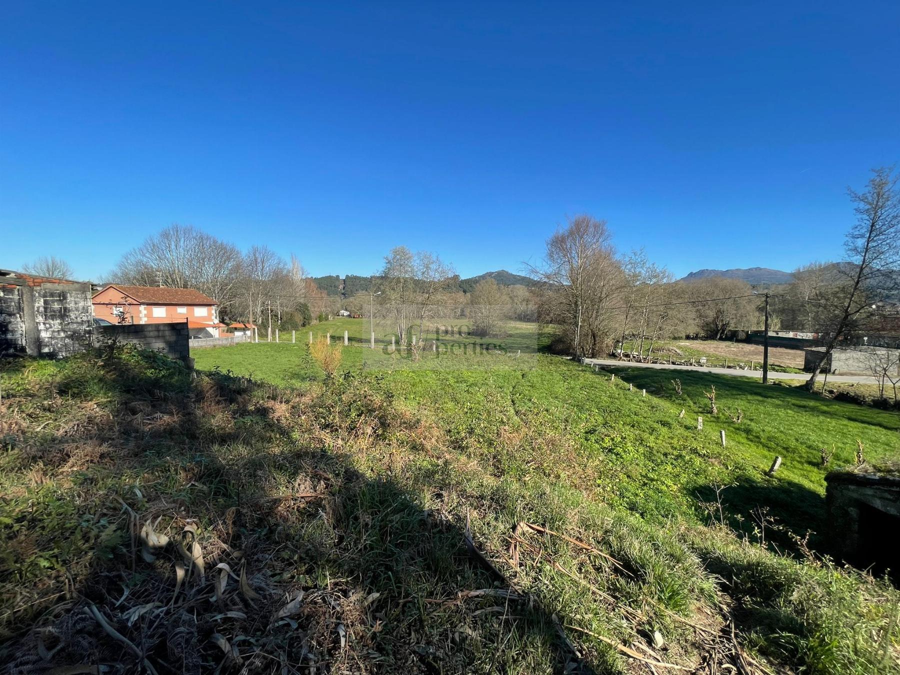 Venta de terreno en Gondomar