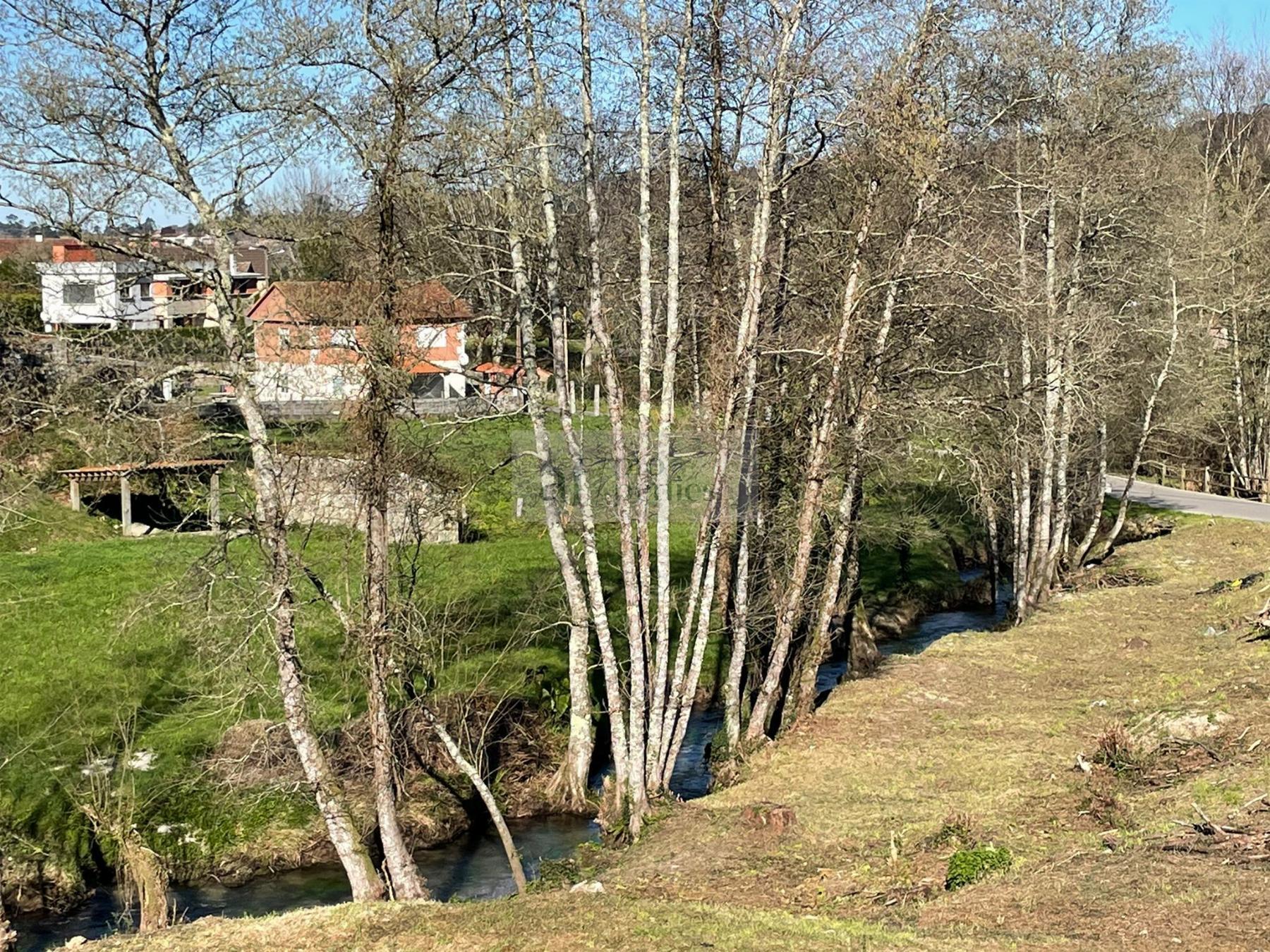 Venta de terreno en Gondomar