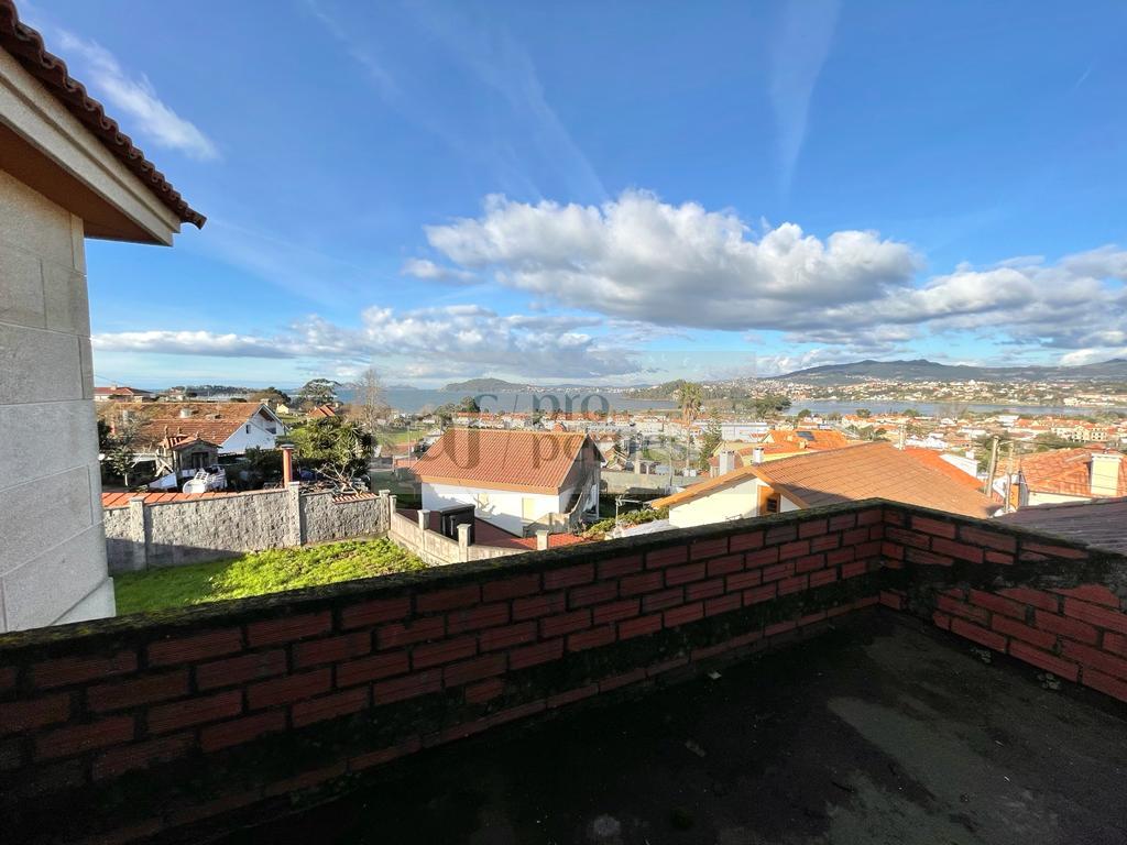 For sale of house in Baiona