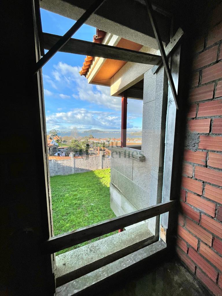 For sale of house in Baiona
