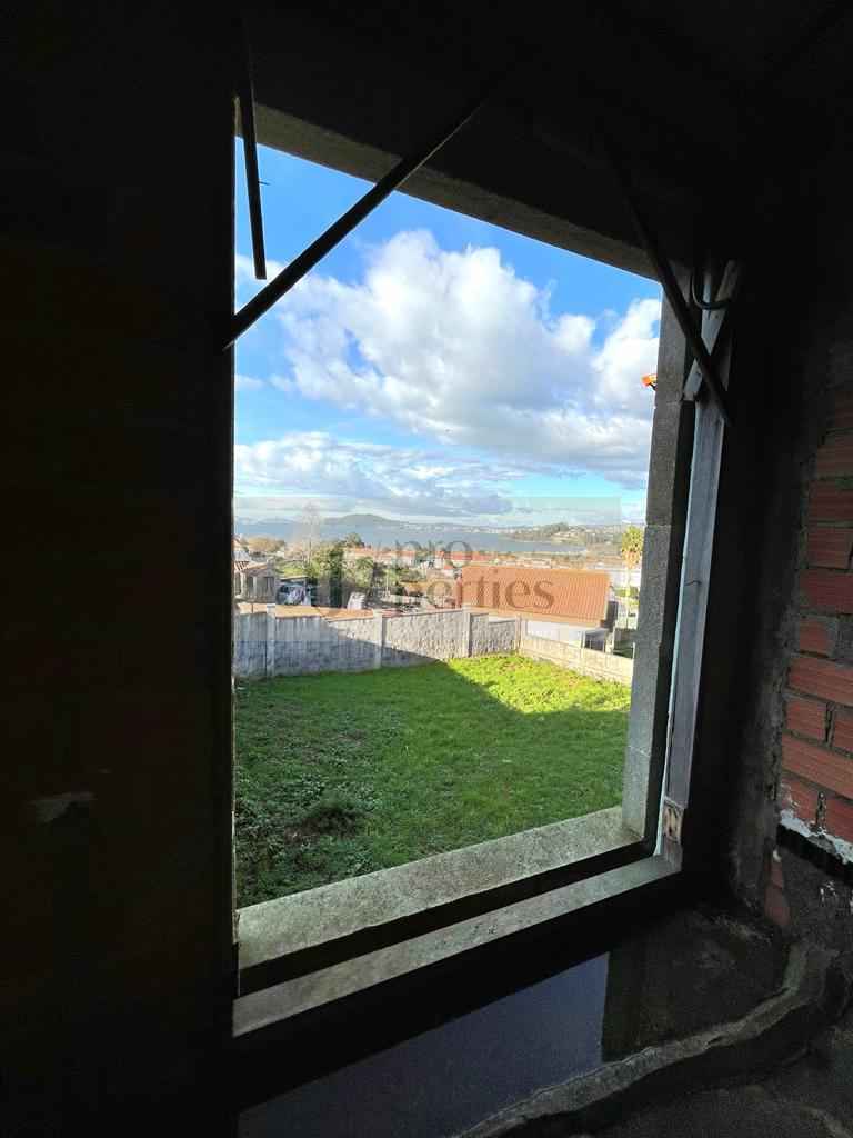 For sale of house in Baiona