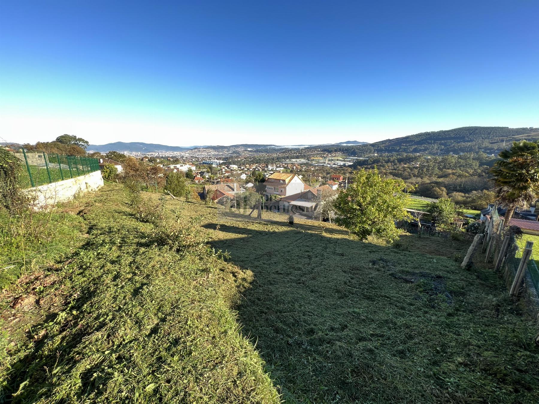 Vendita di terreno in Vigo