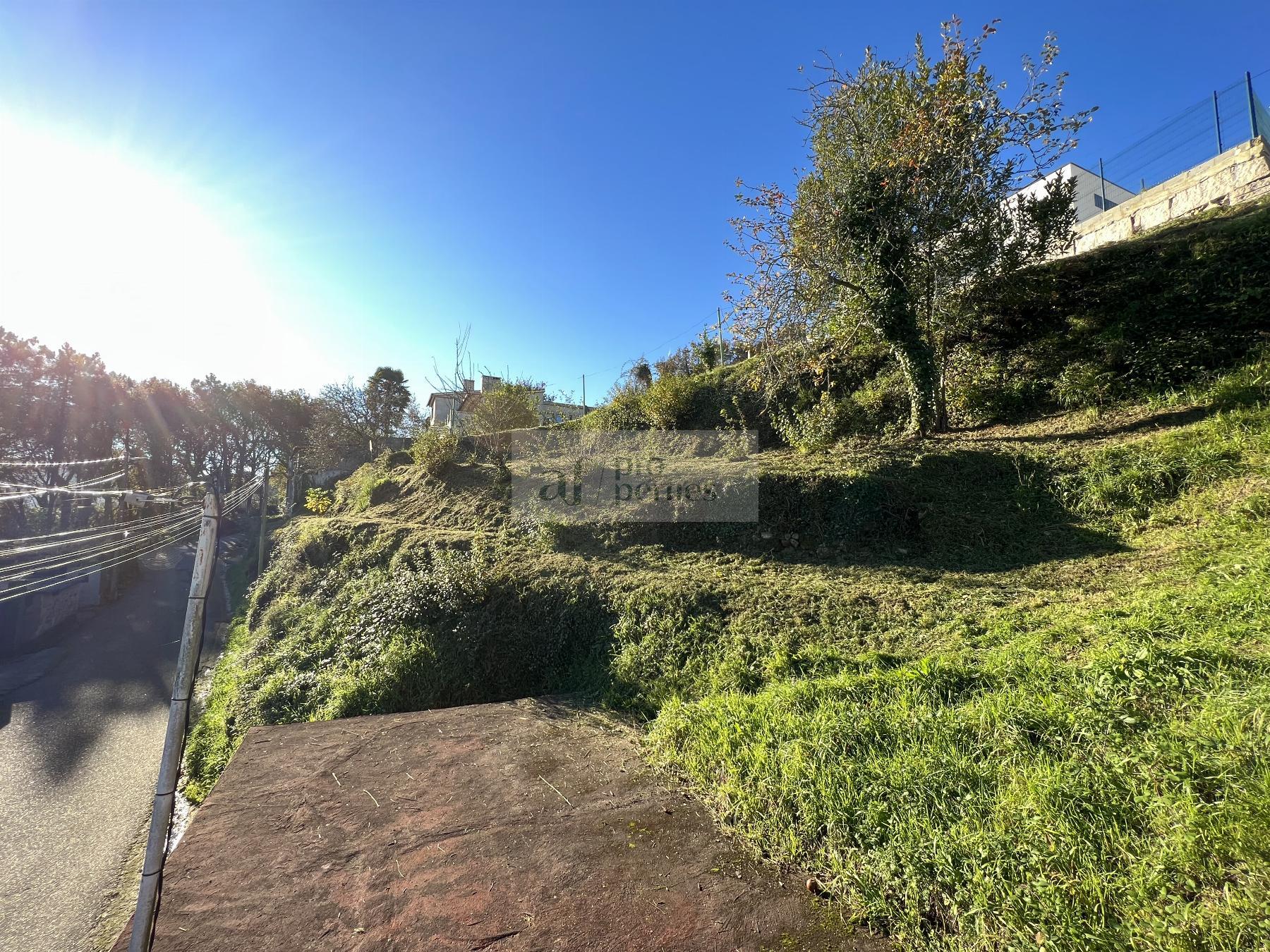 Venta de terreno en Vigo