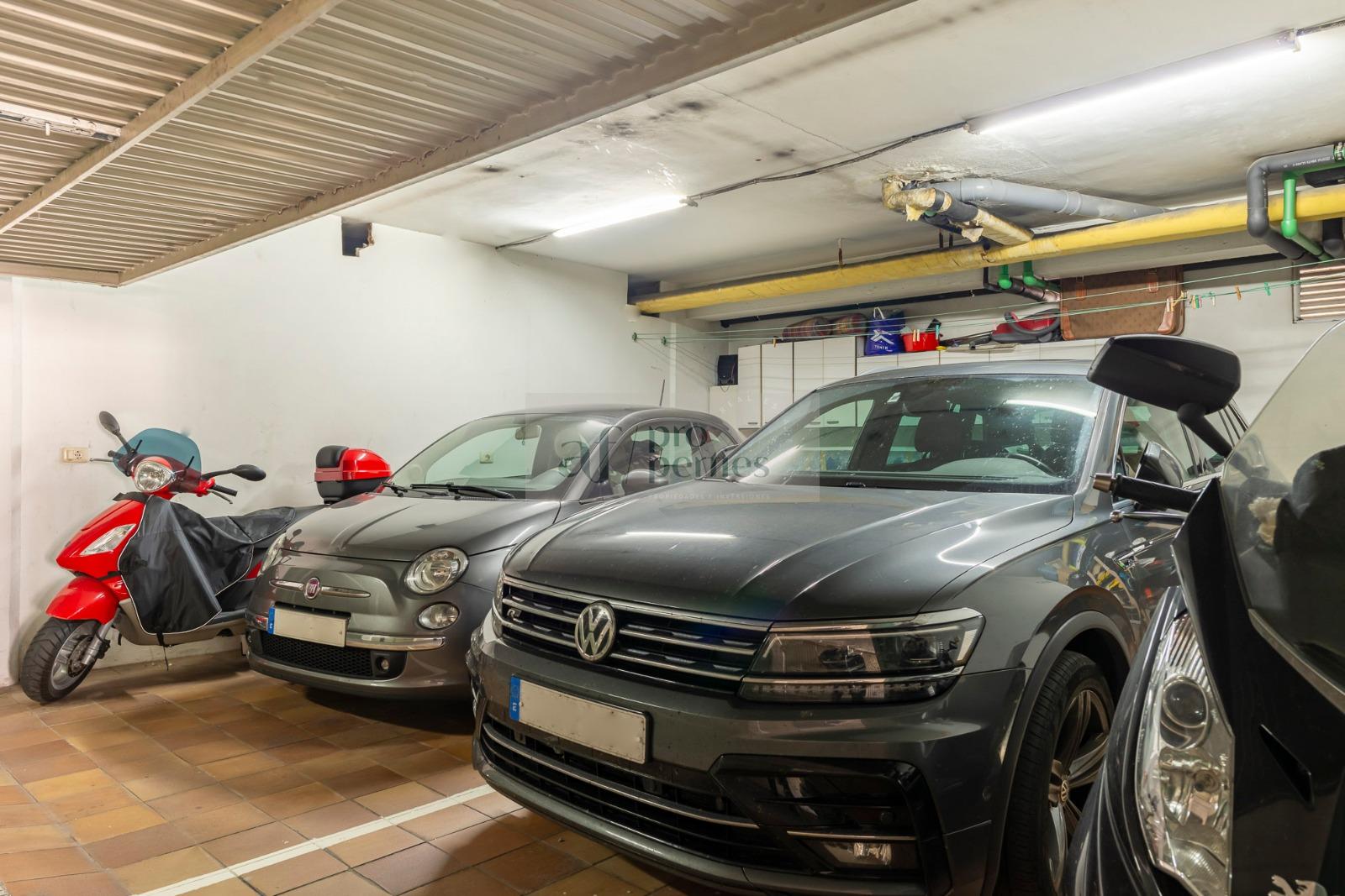 For sale of garage in Vigo