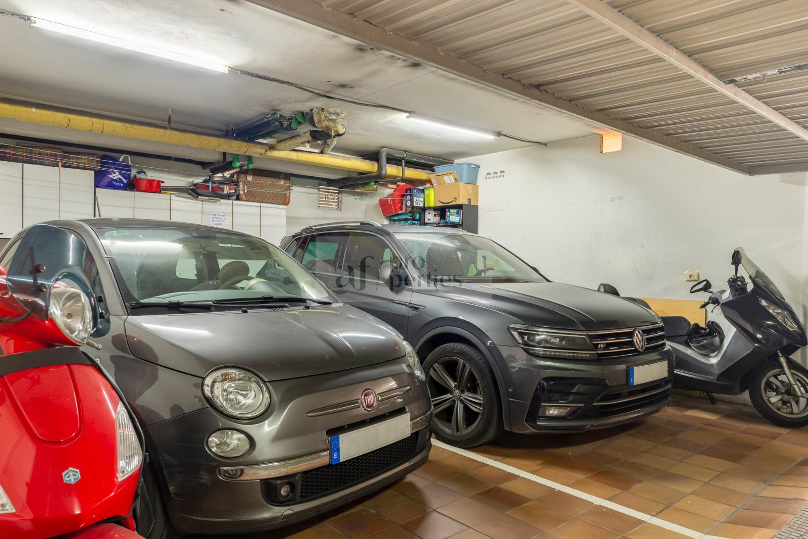 For sale of garage in Vigo