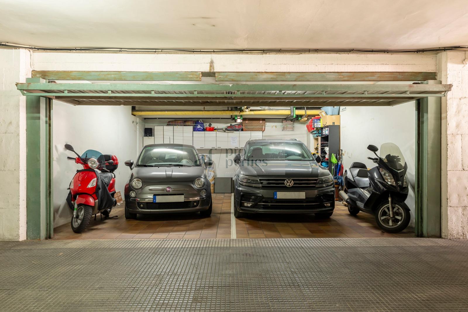 For sale of garage in Vigo