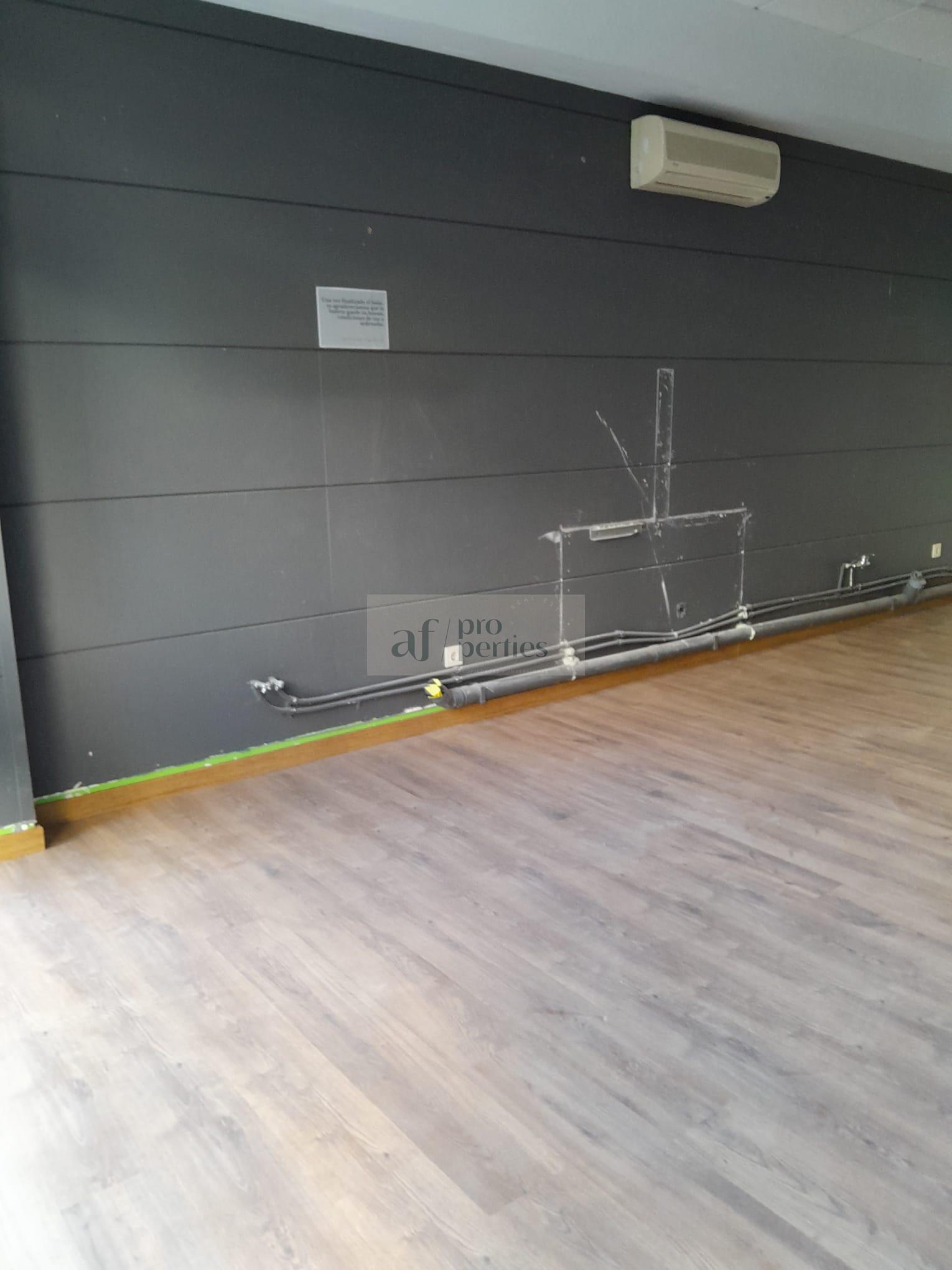 For rent of commercial in Vigo