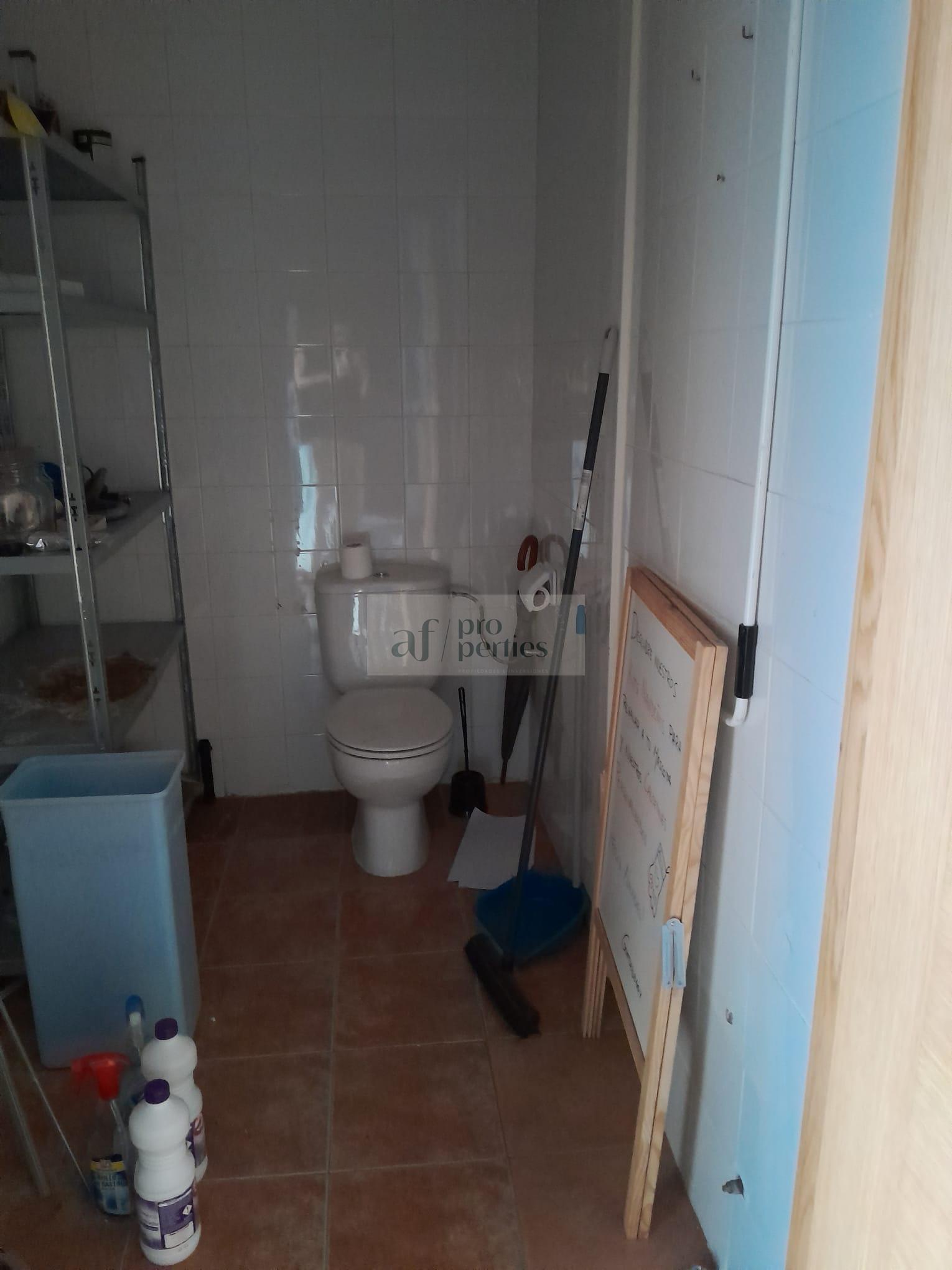 For rent of commercial in Vigo