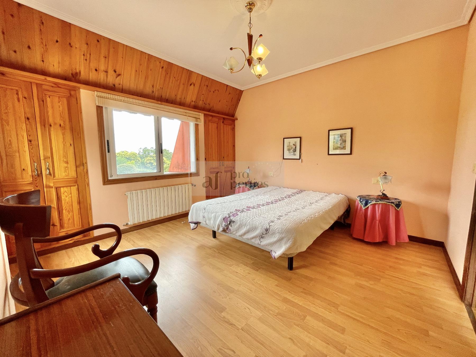Venta de casa en Gondomar