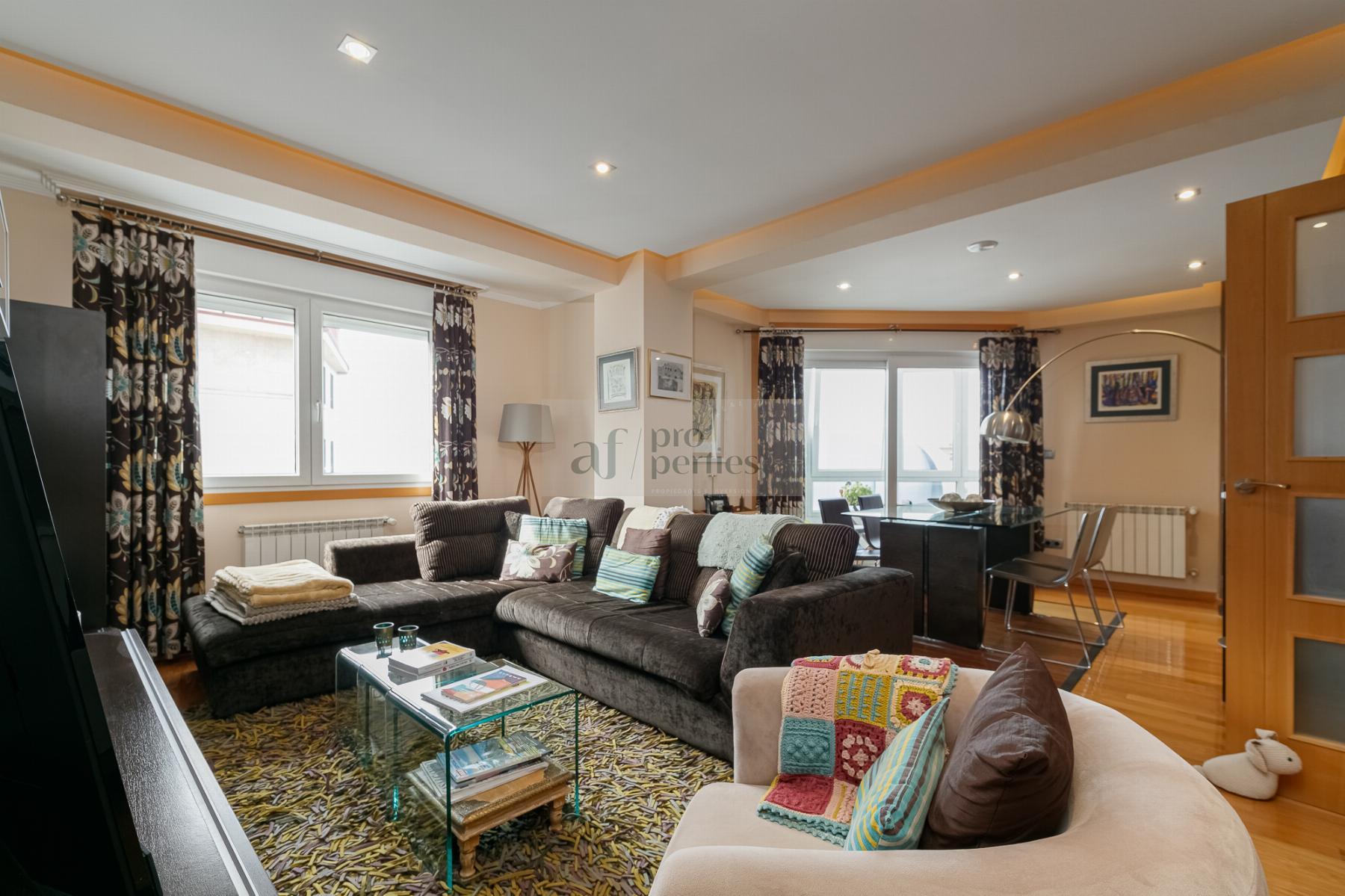 Piso en venta en BALAIDOS, Vigo