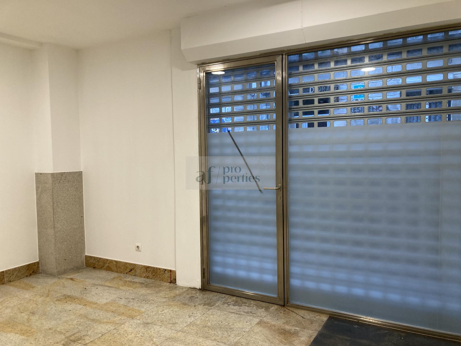 For rent of office in Vigo