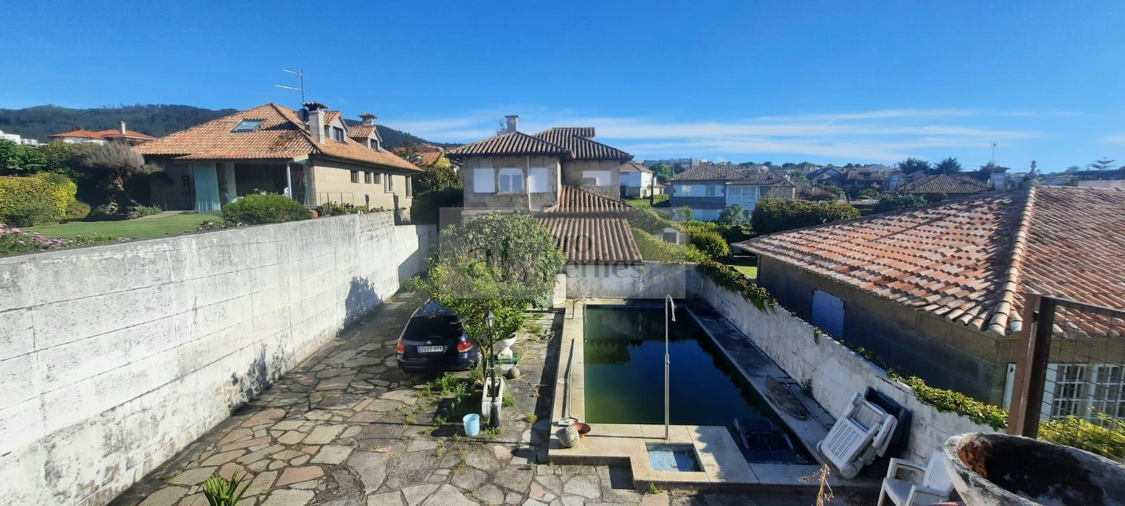 Zu verkaufen von chalet in
 Vigo