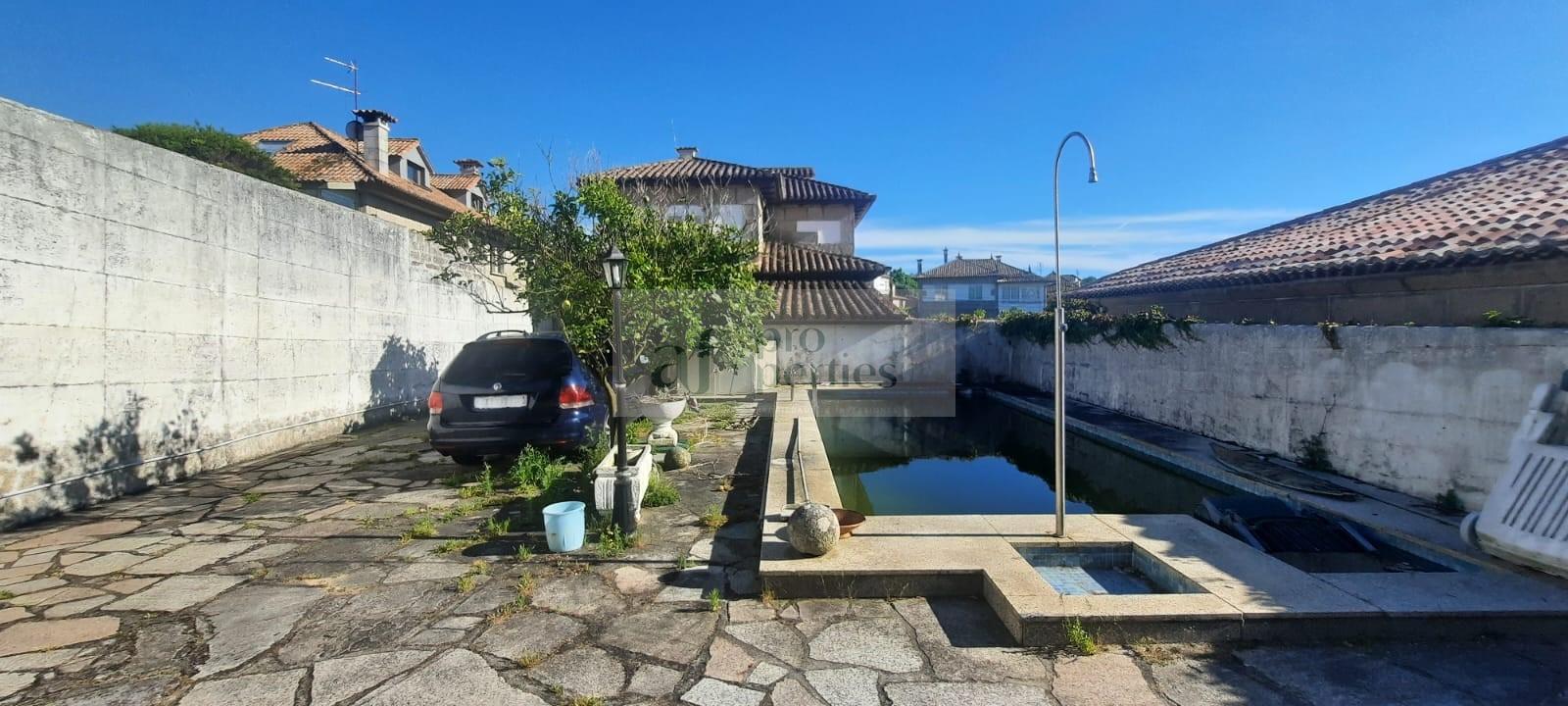 Zu verkaufen von chalet in
 Vigo