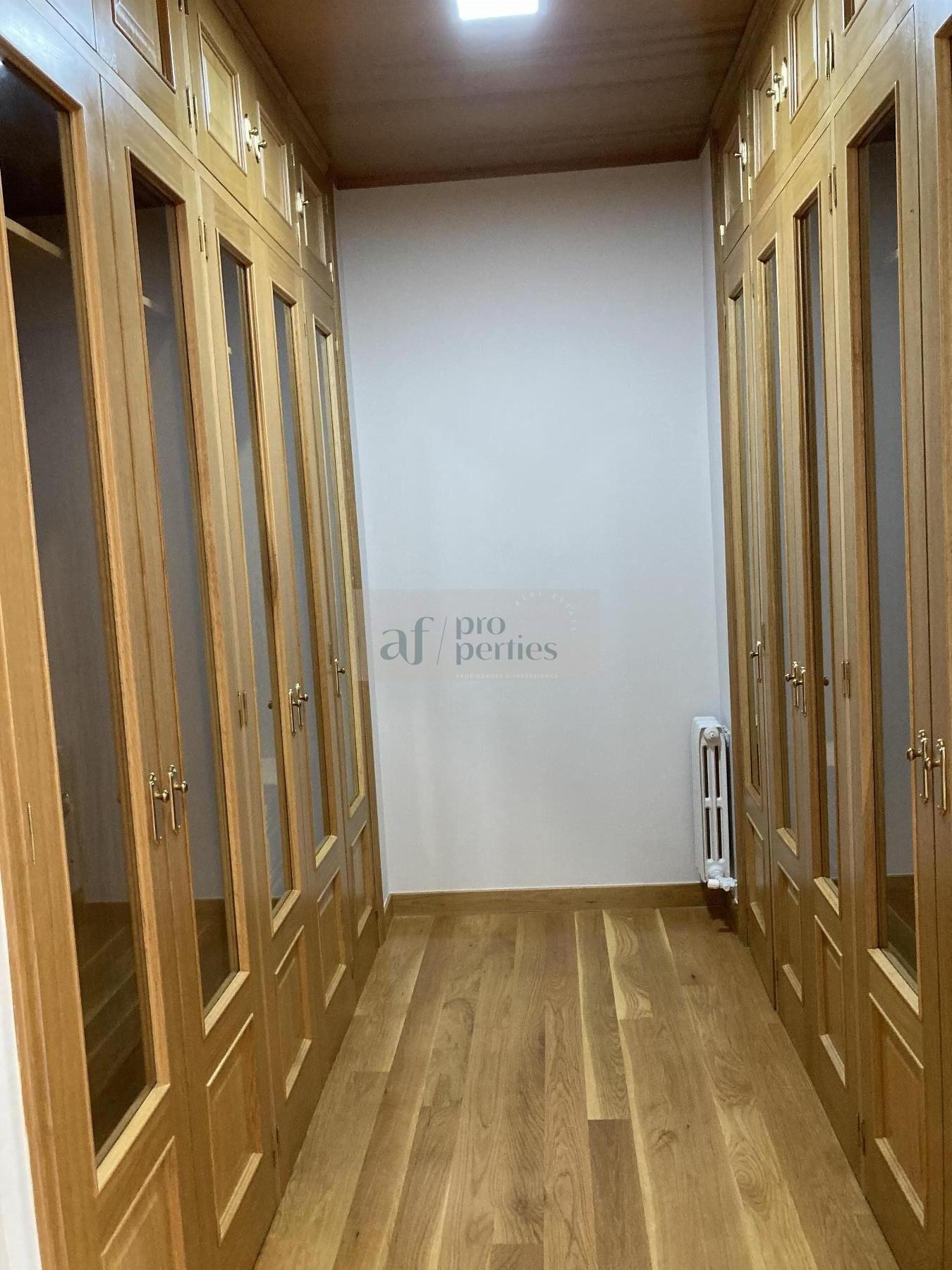 Dressing room